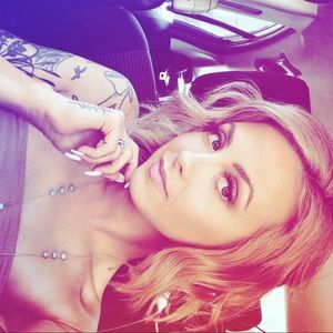 Meet your Posher, Brianna